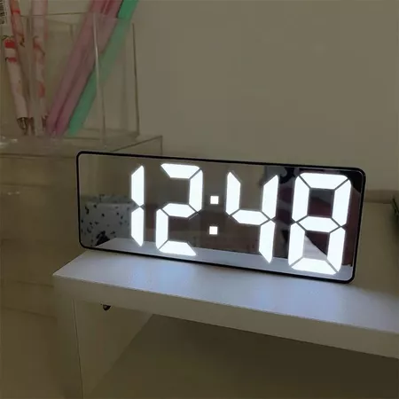 Relógio Despertador Digital de Mesa