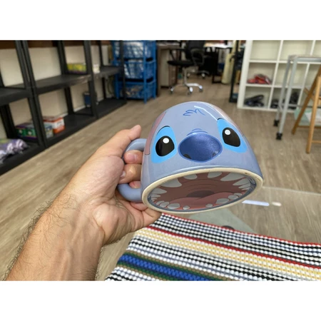 Imagem 2 do produto Caneca Stitch Bocão Original Disney
