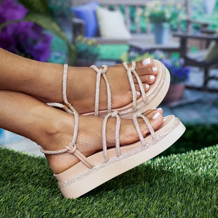 Imagem 2 do produto Sandália Papete Feminina Plataforma com Regulagem