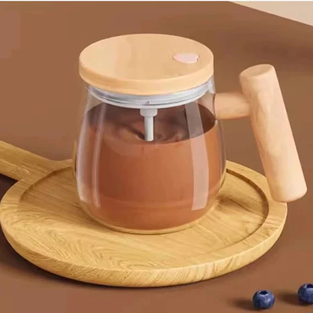 Caneca Auto Agitadora Elétrica com Cabo de Madeira