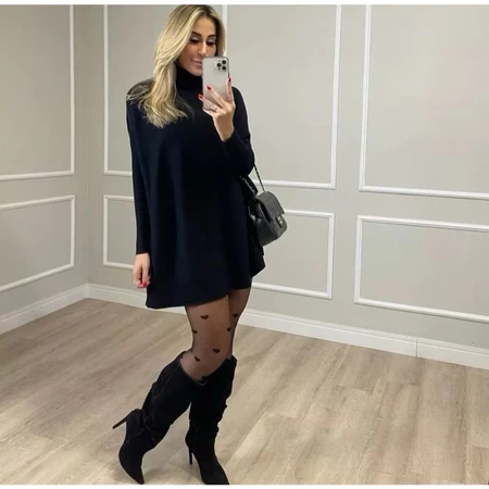 Imagem 4 do produto Vestido Curto de Inverno Gola Alta e Manga Longa