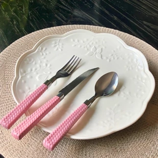 Imagem 5 do produto Conjunto de Talheres Rosa Gramado